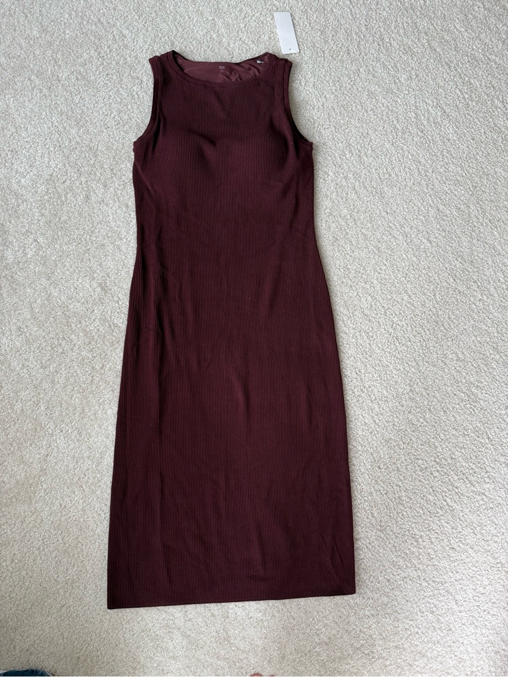 Uniqlo Sleeveless Ribbed Midi Dress - Burgundy